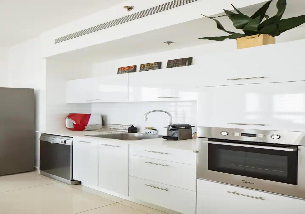 O&O Group- Special Apartment Sea View Luxury Tower Bat Jám Kültér fotó