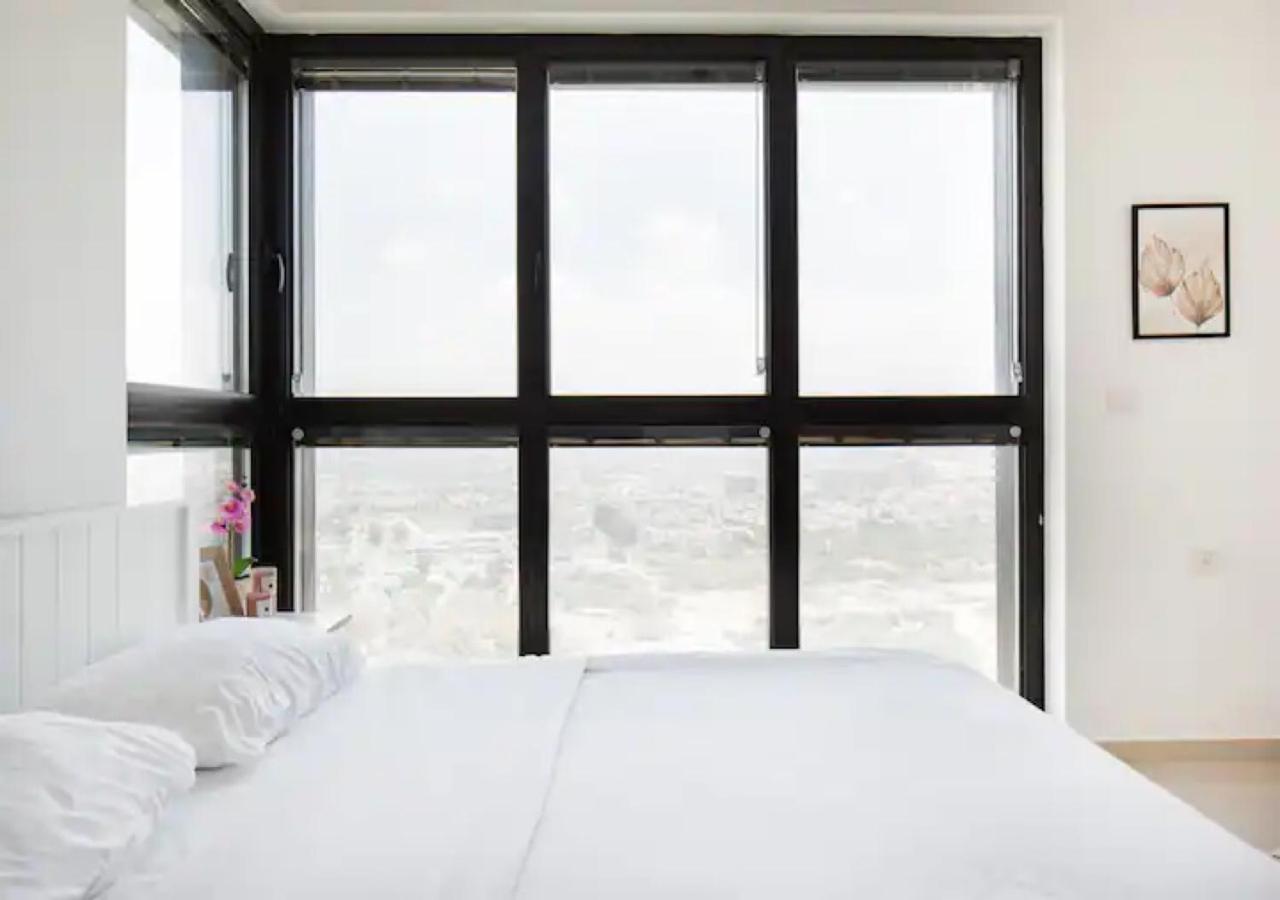 O&O Group- Special Apartment Sea View Luxury Tower Bat Jám Kültér fotó